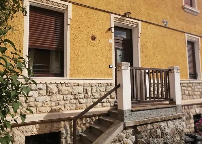 Ester -residenze Dolomitiche- Lägenhet *